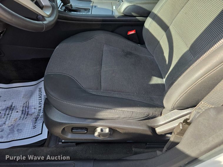 image for item DU2716 2017 Ford Taurus 