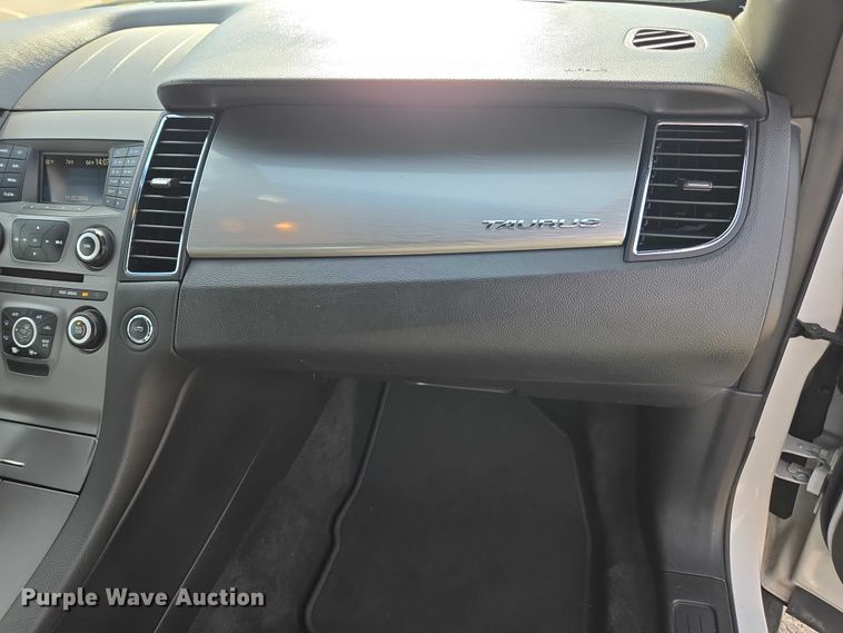 image for item DU2716 2017 Ford Taurus 