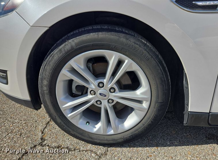 image for item DU2716 2017 Ford Taurus 