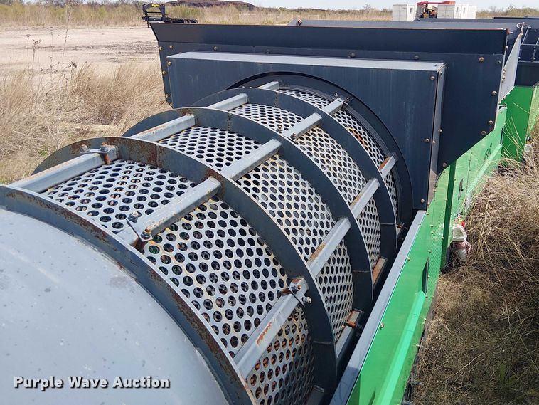 image for item DU3076 Valley Pioneer GF480 trommel screen