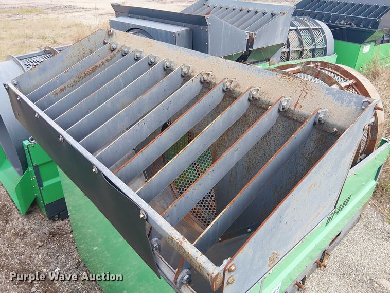 image for item DU3082 Valley Pioneer GF480 trommel screen
