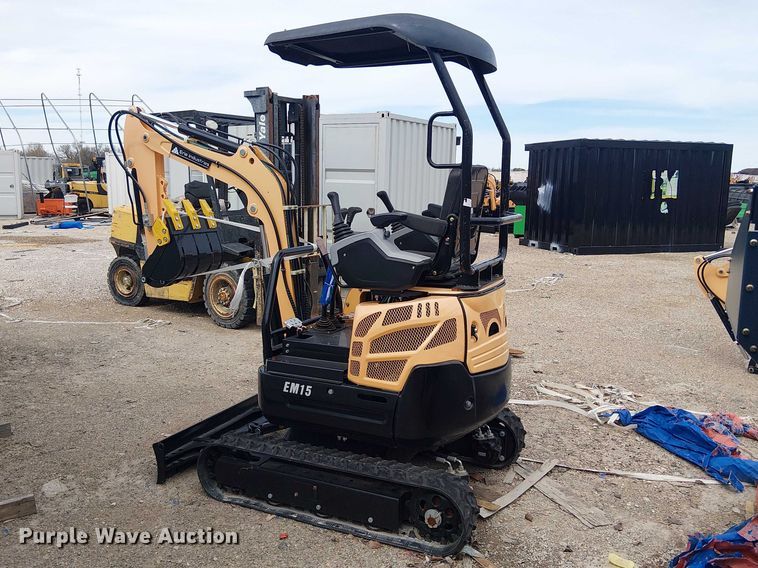 image for item DU3091 2024 EINGP EM15 mini excavator
