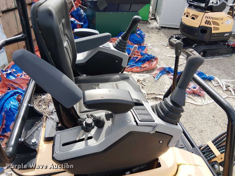 image for item DU3092 EINGP EM15 mini excavator