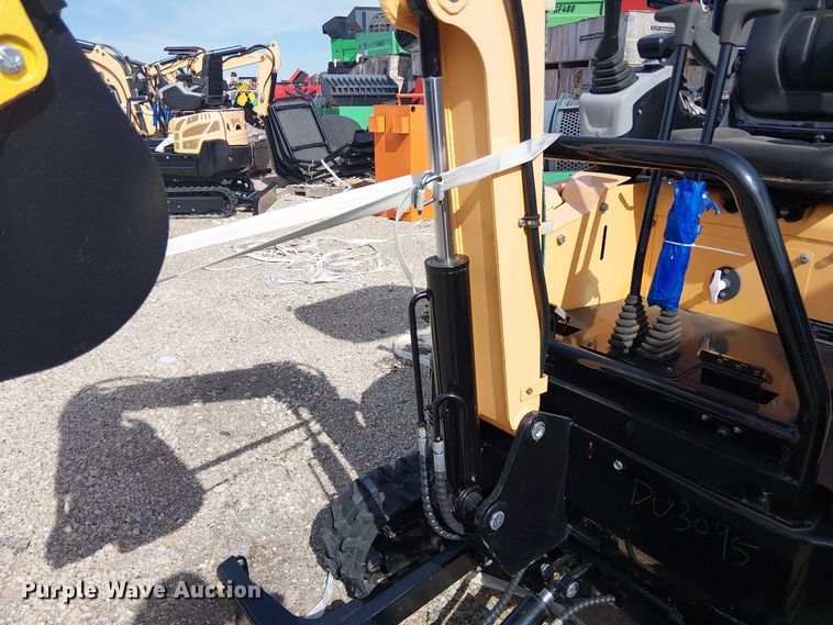 image for item DU3095 2024 EINGP EM15 mini excavator