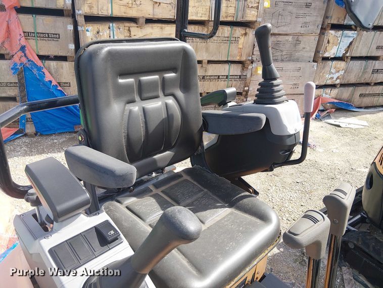 image for item DU3095 2024 EINGP EM15 mini excavator