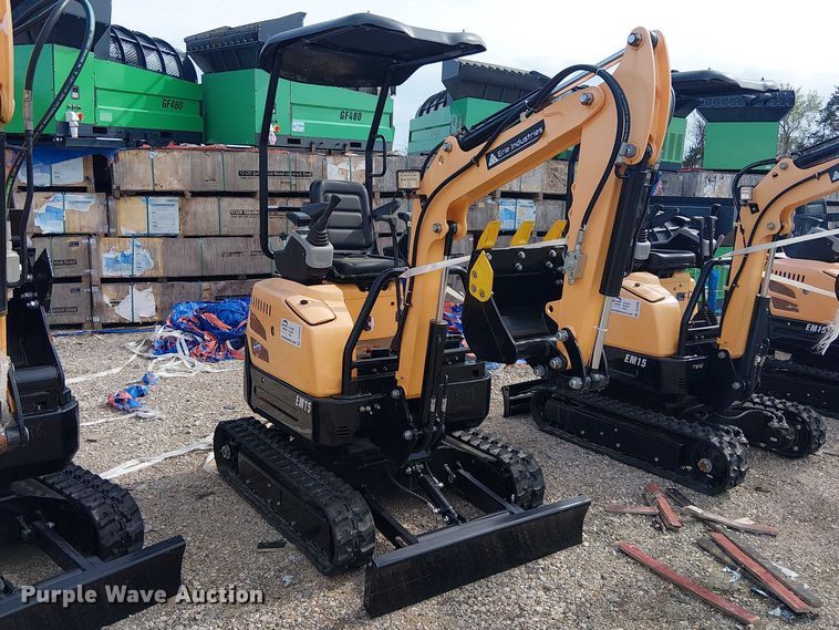 image for item DU3097 2024 EINGP EM15 mini excavator