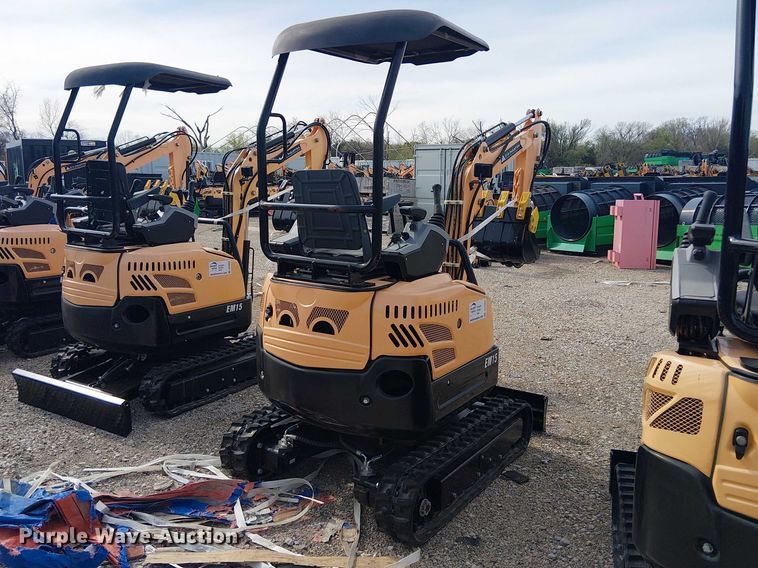 image for item DU3097 2024 EINGP EM15 mini excavator