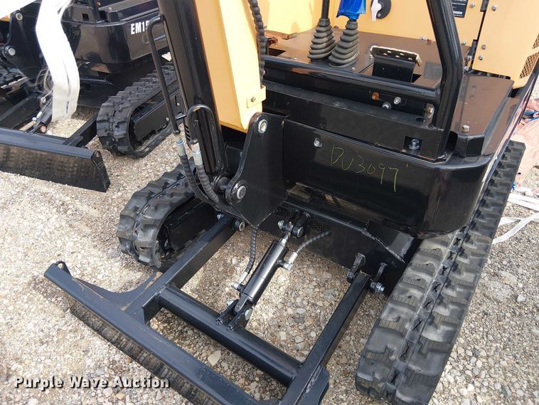 image for item DU3097 2024 EINGP EM15 mini excavator