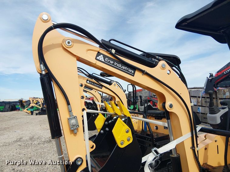 image for item DU3097 2024 EINGP EM15 mini excavator