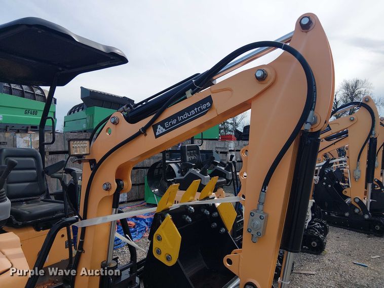 image for item DU3097 2024 EINGP EM15 mini excavator