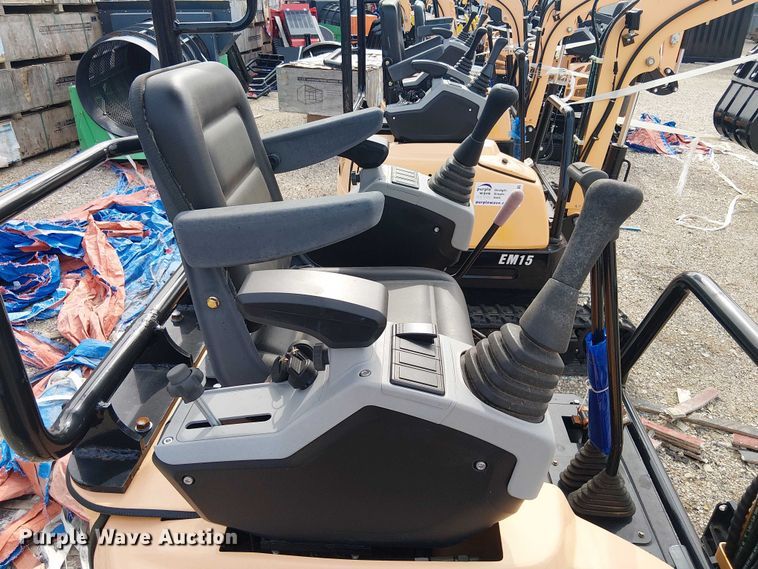 image for item DU3097 2024 EINGP EM15 mini excavator