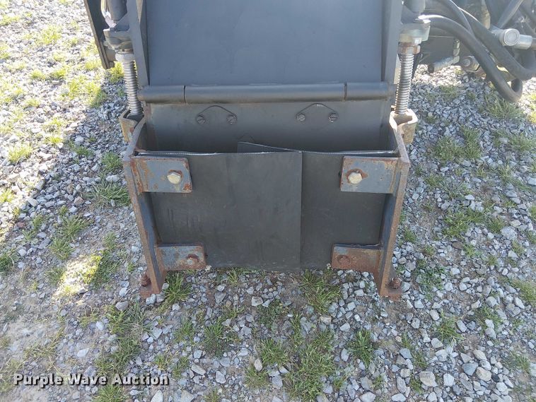 image for item DU3107 Bobcat Planer Hydr skid steer cold planer