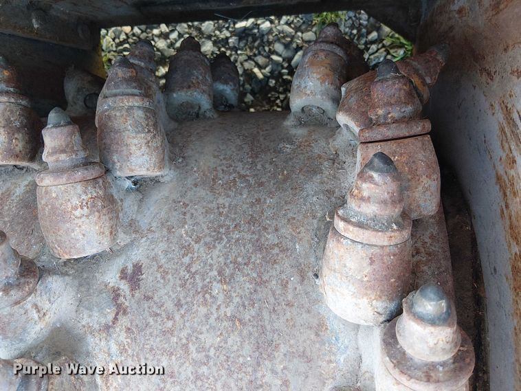 image for item DU3107 Bobcat Planer Hydr skid steer cold planer