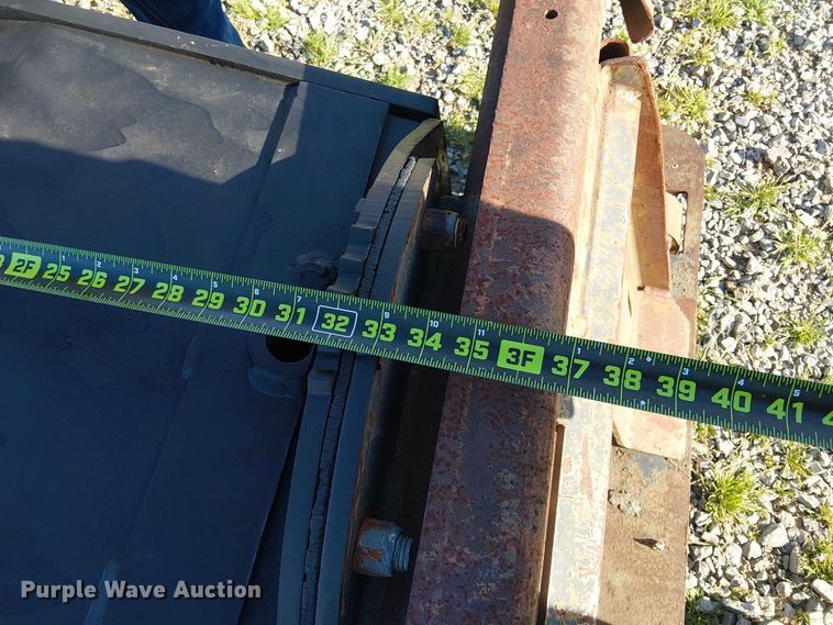 image for item DU3107 Bobcat Planer Hydr skid steer cold planer