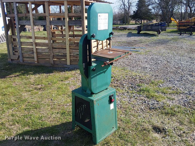 image for item DU3108 1993 Grizzly G1019 band saw