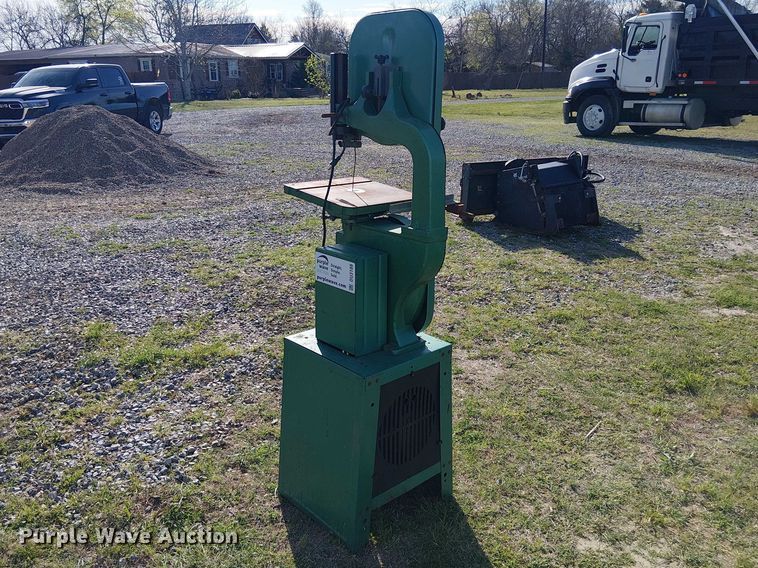 image for item DU3108 1993 Grizzly G1019 band saw