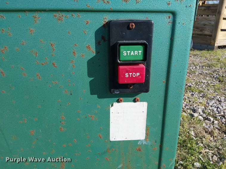 image for item DU3108 1993 Grizzly G1019 band saw