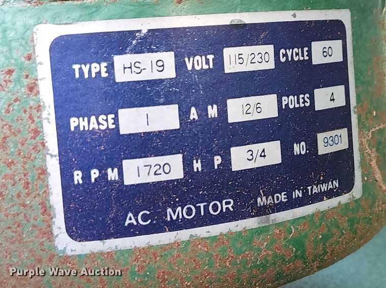 image for item DU3108 1993 Grizzly G1019 band saw
