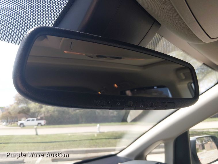 image for item DU3111 2019 Toyota Sienna XLE handicap accessible van