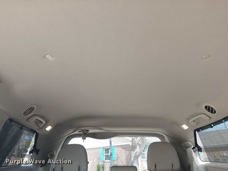 image for item DU3111 2019 Toyota Sienna XLE handicap accessible van