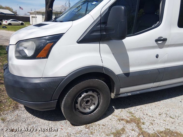 image for item DU3112 2017 Ford Transit 150 van