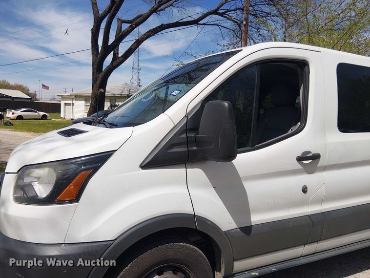 image for item DU3112 2017 Ford Transit 150 van