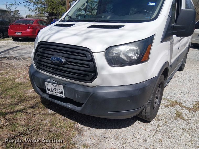 image for item DU3112 2017 Ford Transit 150 van