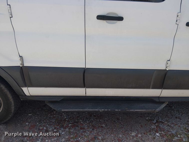 image for item DU3112 2017 Ford Transit 150 van
