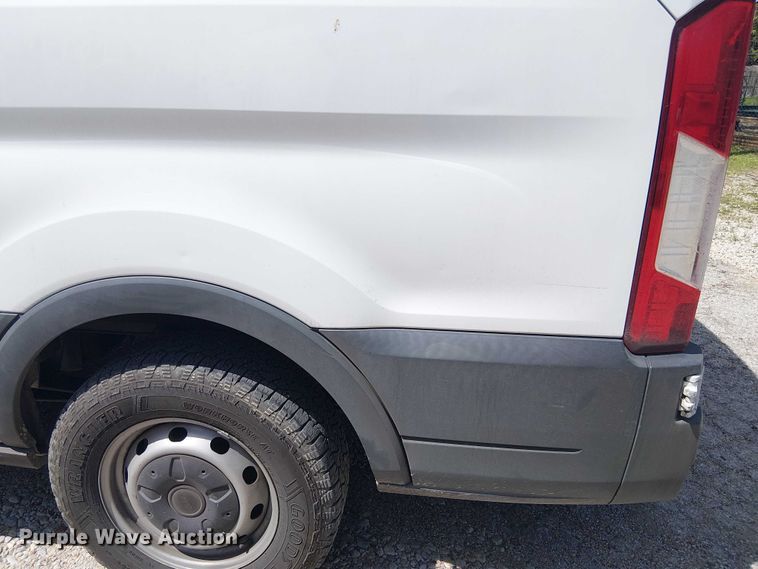 image for item DU3112 2017 Ford Transit 150 van