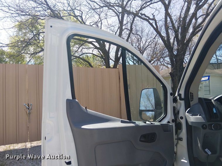 image for item DU3112 2017 Ford Transit 150 van