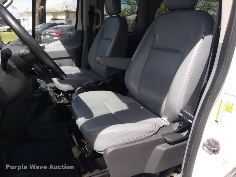 image for item DU3112 2017 Ford Transit 150 van
