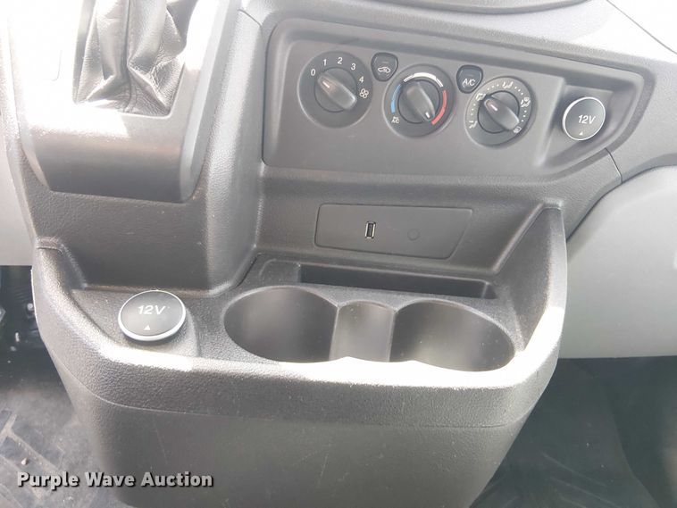 image for item DU3112 2017 Ford Transit 150 van