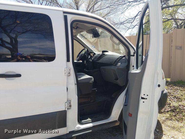 image for item DU3112 2017 Ford Transit 150 van