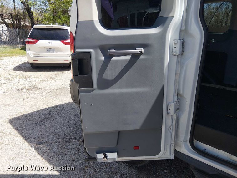 image for item DU3112 2017 Ford Transit 150 van