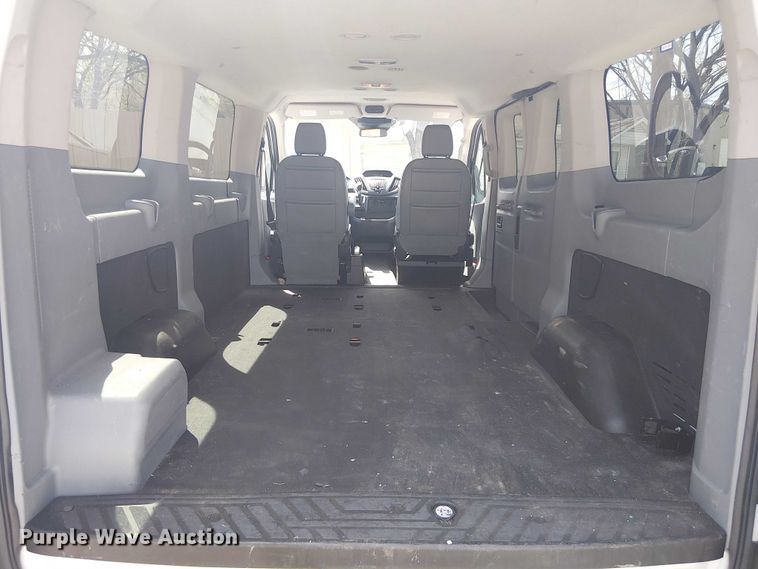 image for item DU3112 2017 Ford Transit 150 van