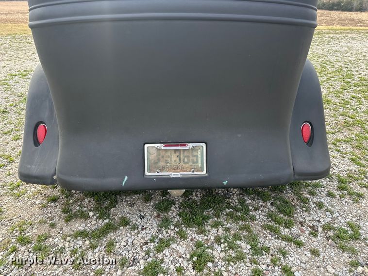 image for item DV0868 1935 Chevrolet sedan