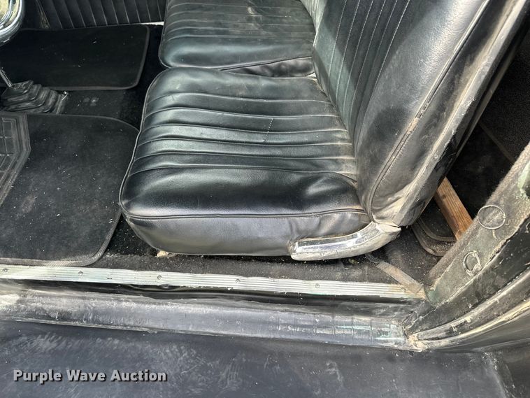 image for item DV0868 1935 Chevrolet sedan