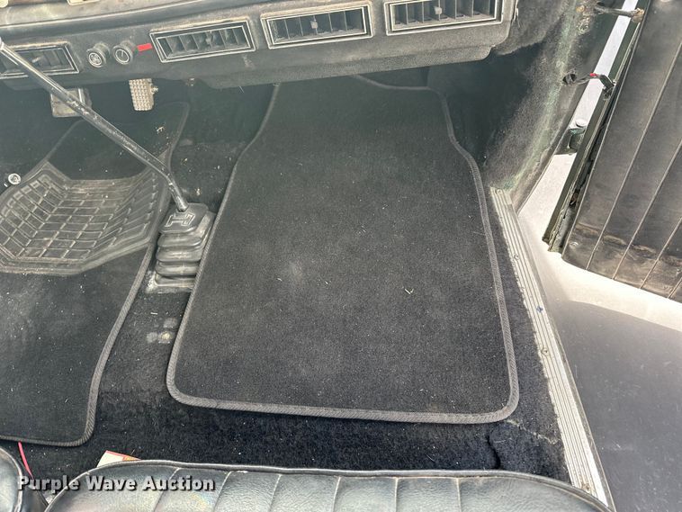 image for item DV0868 1935 Chevrolet sedan