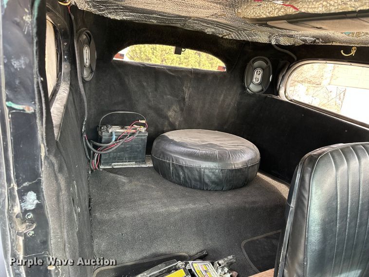 image for item DV0868 1935 Chevrolet sedan