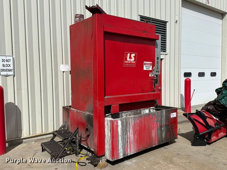 image for item DV0876 LS Industries 55RWB parts washer