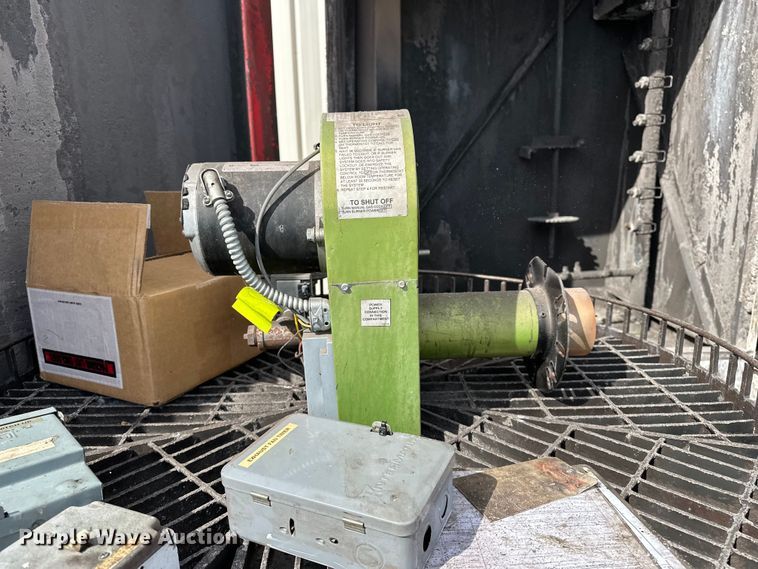 image for item DV0876 LS Industries 55RWB parts washer