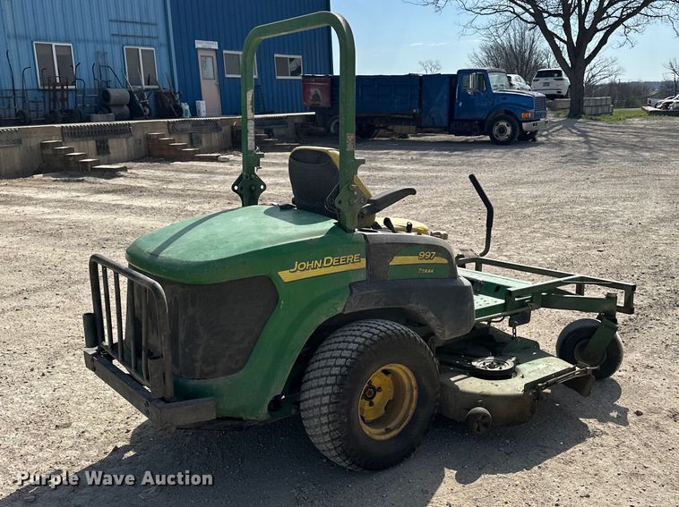 image for item DV0879 2008 John Deere 997SC ZTR lawn mower