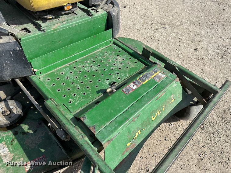 image for item DV0879 2008 John Deere 997SC ZTR lawn mower