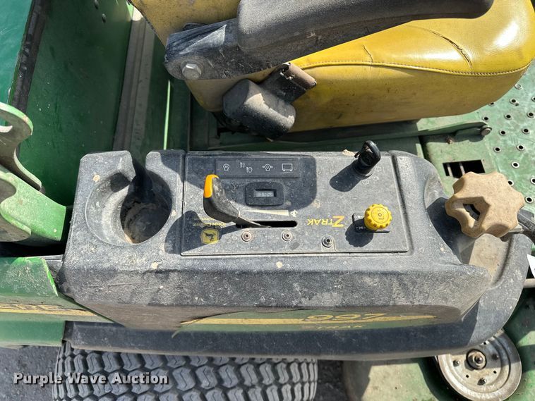 image for item DV0879 2008 John Deere 997SC ZTR lawn mower