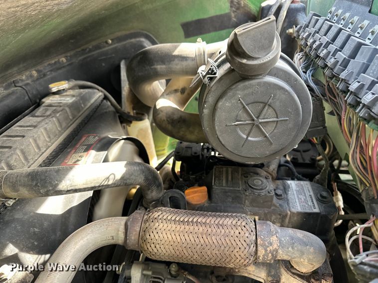 image for item DV0879 2008 John Deere 997SC ZTR lawn mower