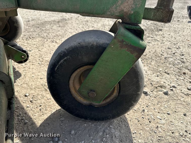 image for item DV0879 2008 John Deere 997SC ZTR lawn mower