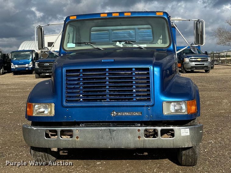 image for item DV0881 1996 International 4700 dump truck
