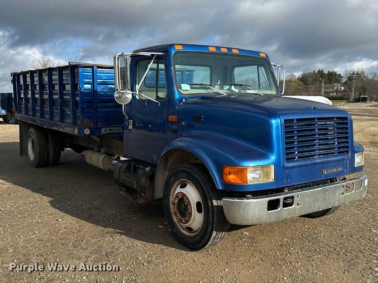 image for item DV0881 1996 International 4700 dump truck