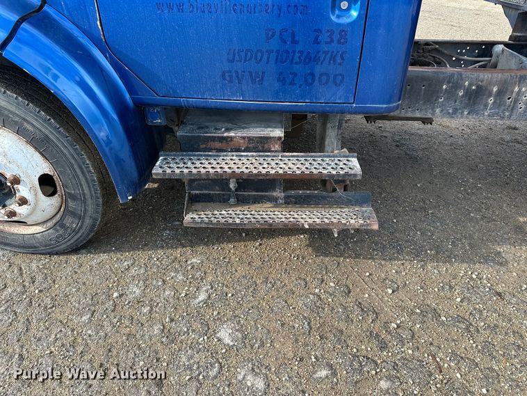 image for item DV0881 1996 International 4700 dump truck