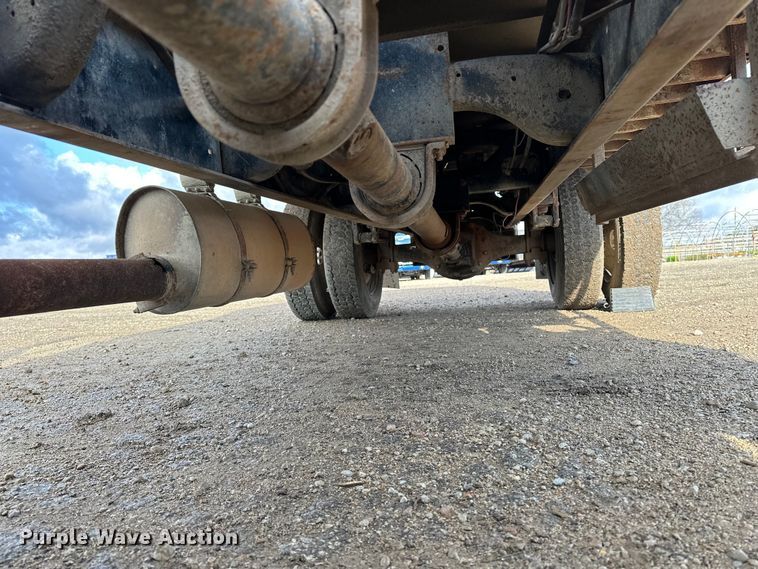 image for item DV0881 1996 International 4700 dump truck